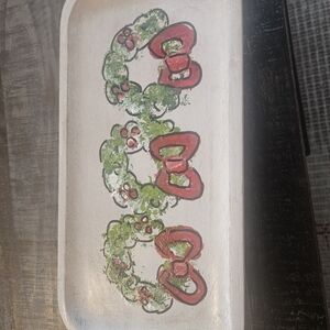 Festive Holiday Tray with Wreath Design